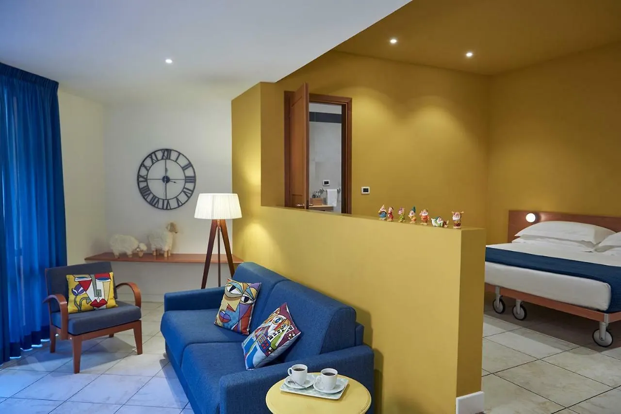 Residence Leopoldo Florence 3*,  Italy